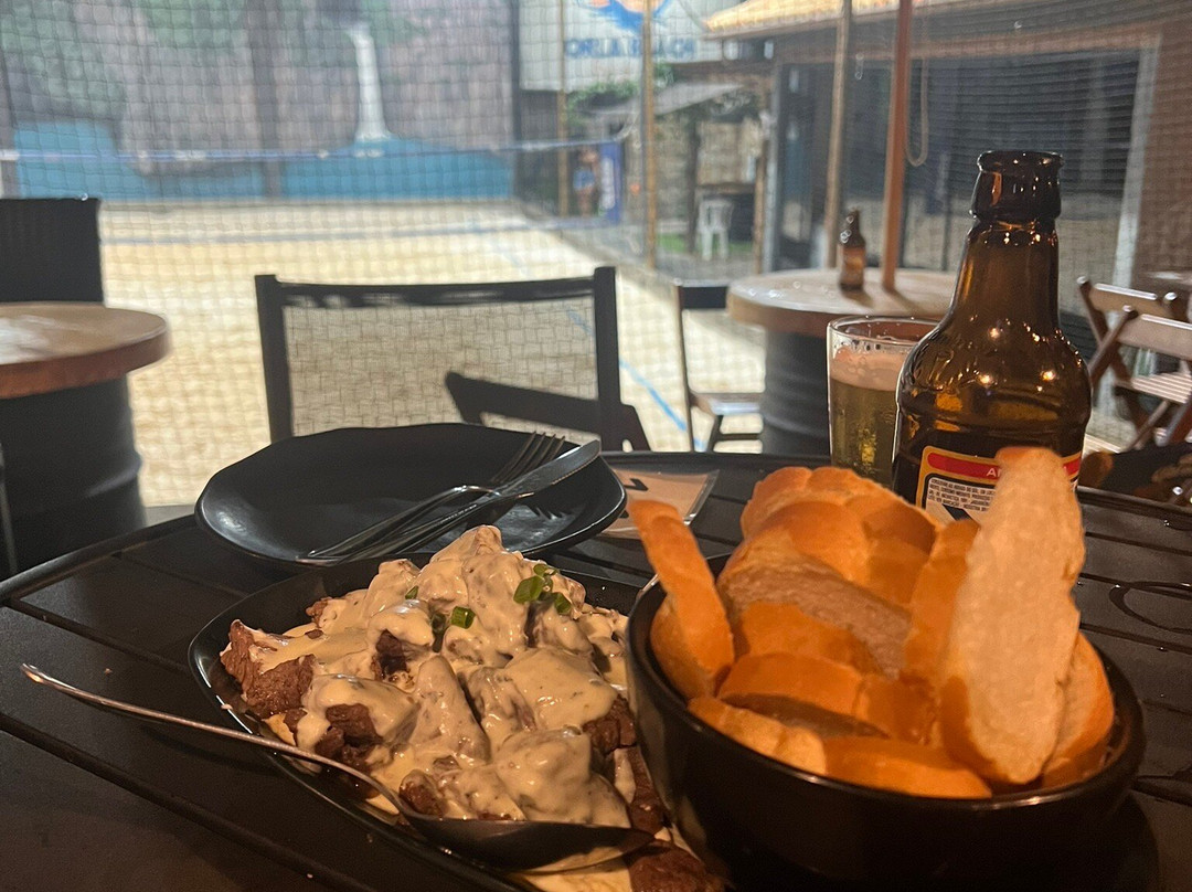 Orla Beach Sport Bar Capitólio