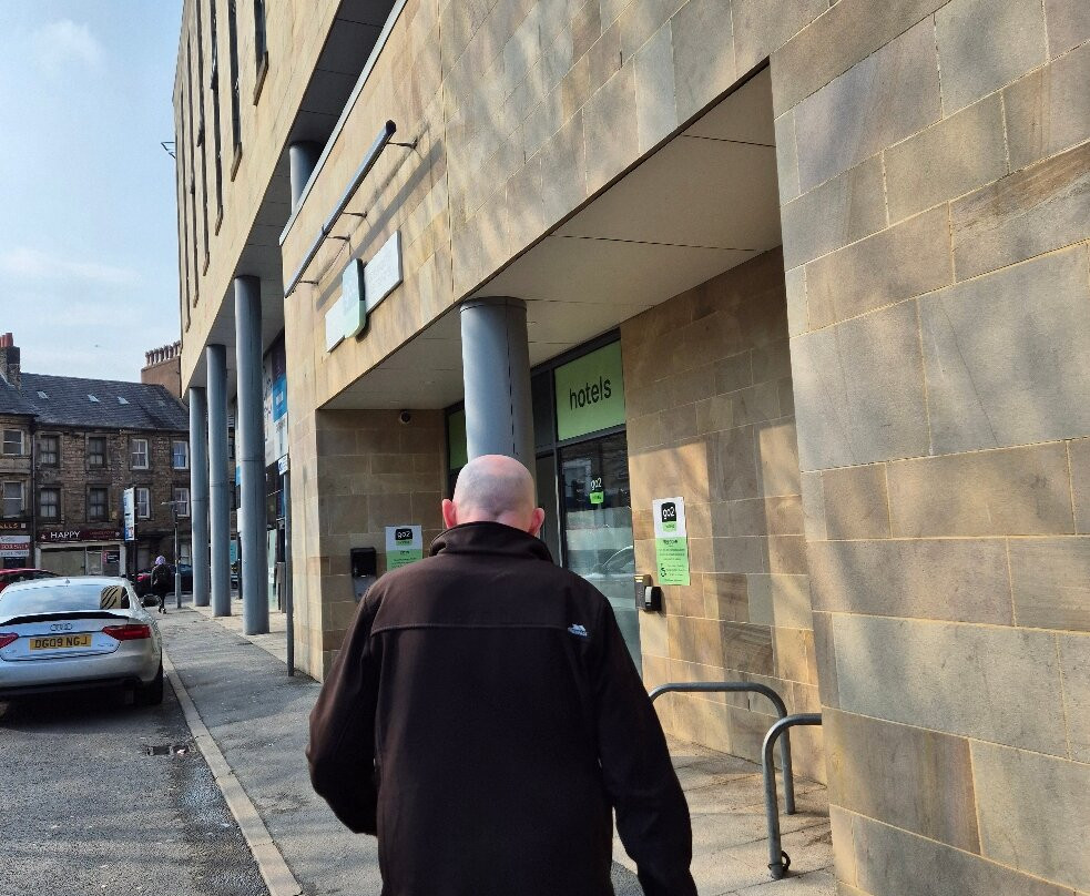 GO2 Lancaster Centre Hotel by OYO主图