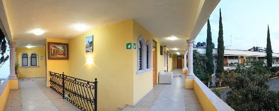 Hotel California主图