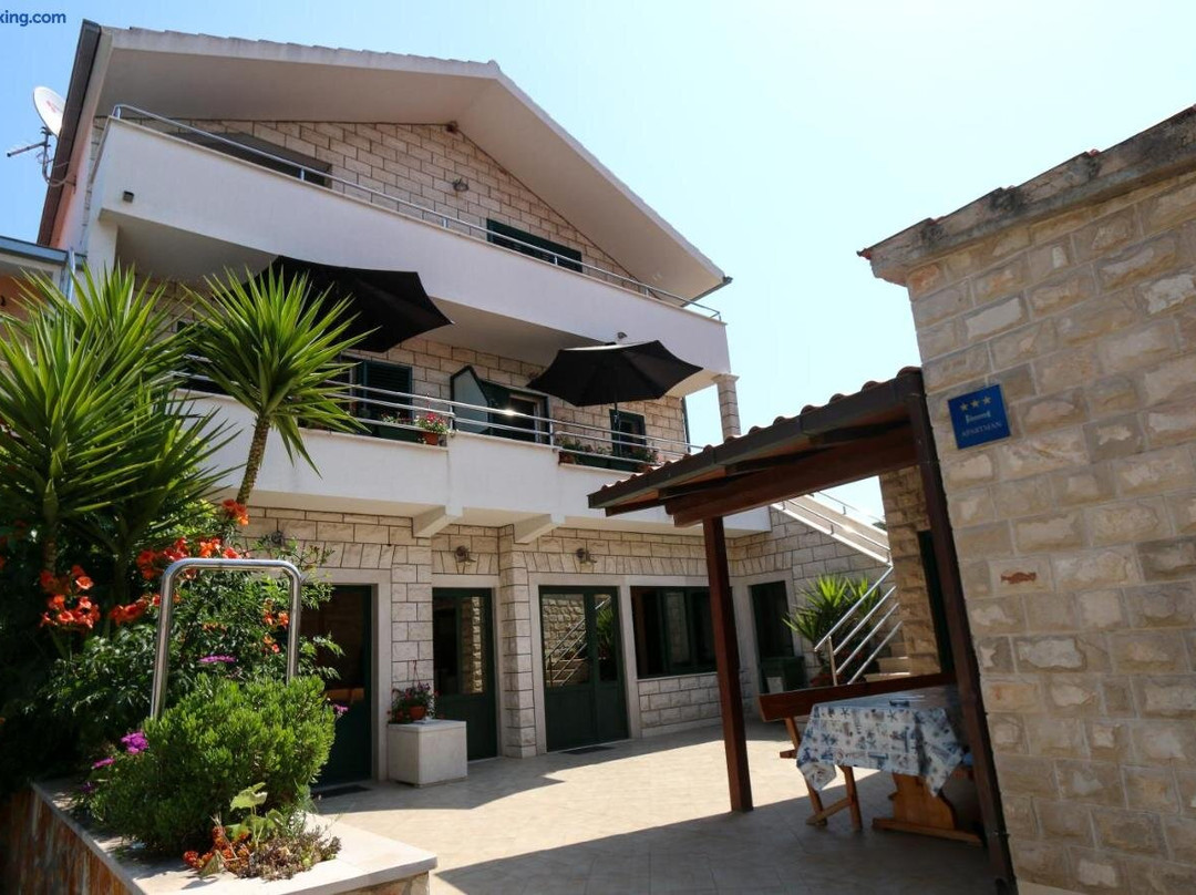 Apartments Jadranka
