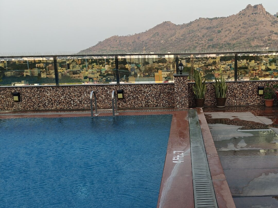 Hotel Benzz Park Vellore主图
