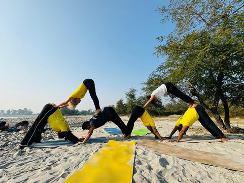 Vyas Yoga School-里希克虚必去景点