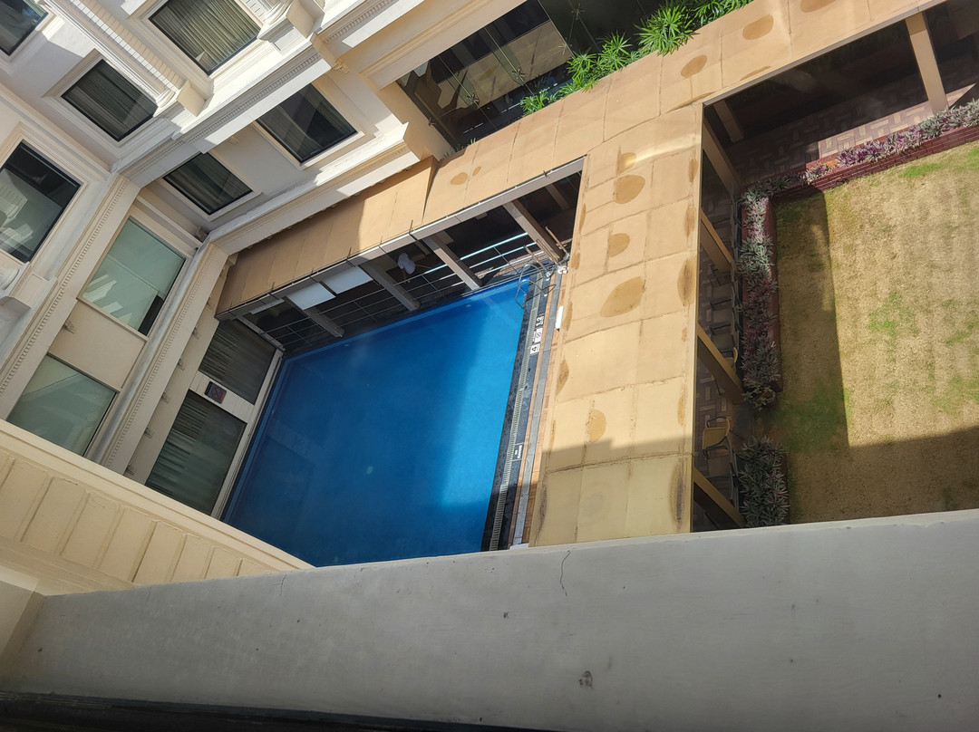 太平绅士财富宫酒店主图