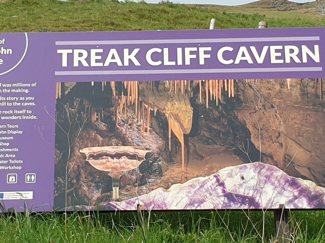 Treak Cliff Cavern景点图片