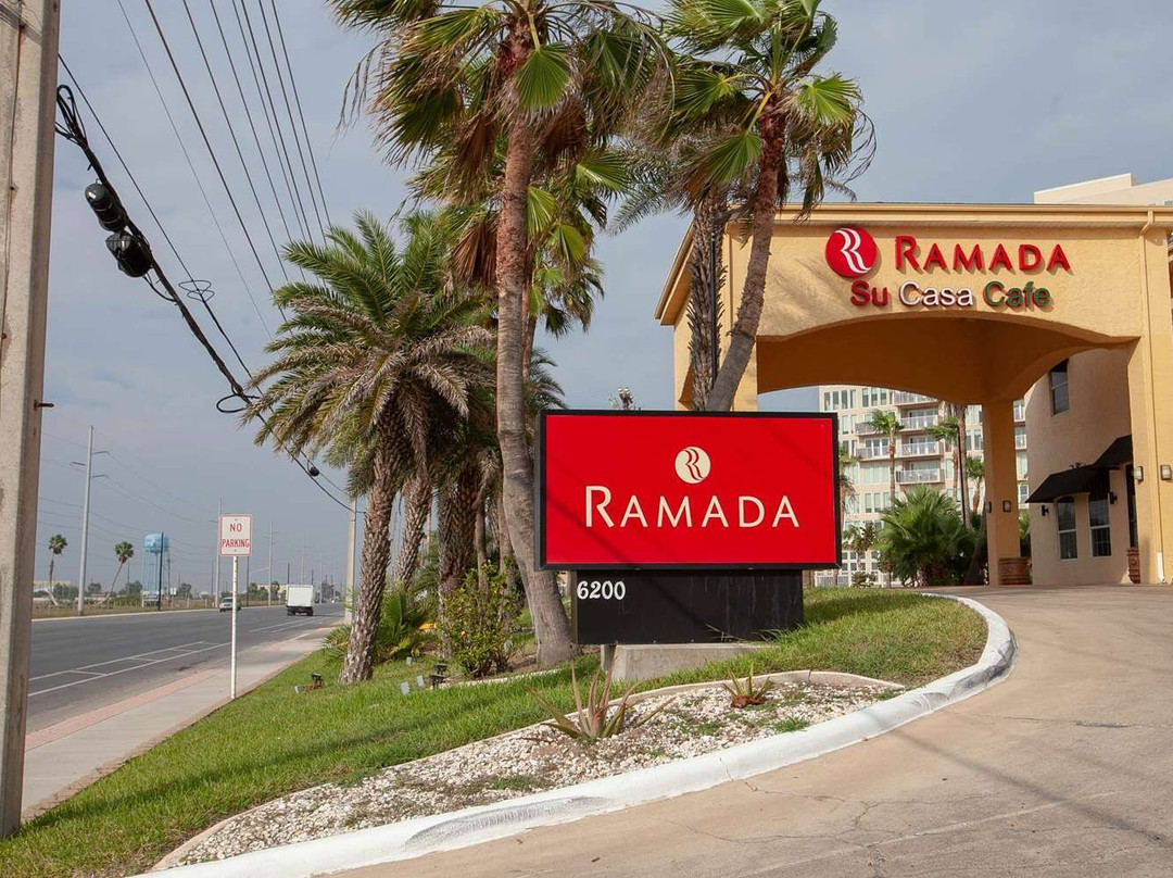 Ramada by Wyndham & Suites South Padre Island主图