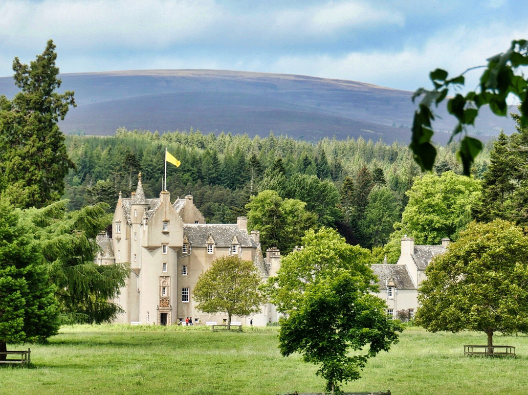 Ballindalloch Castle and Gardens-Ballindalloch必去景点