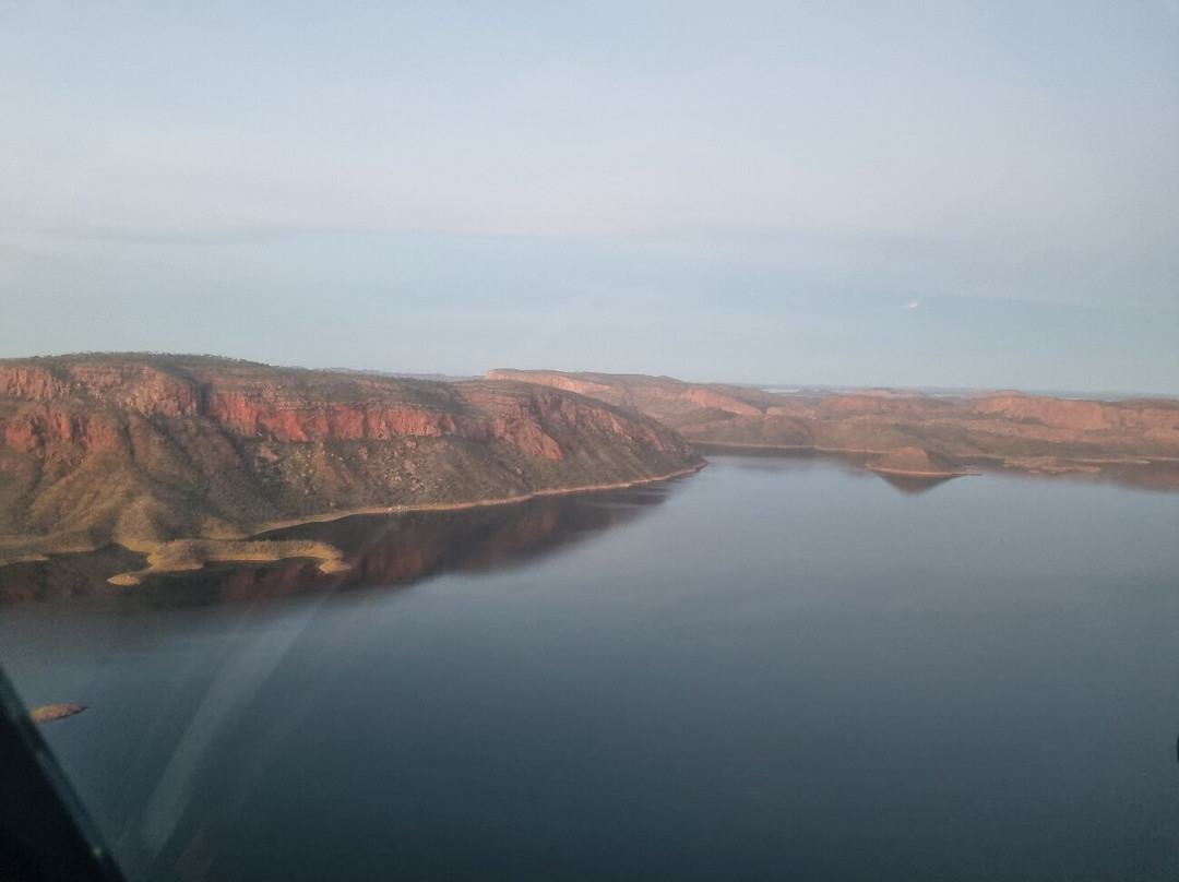 HeliSpirit Lake Argyle景点图片