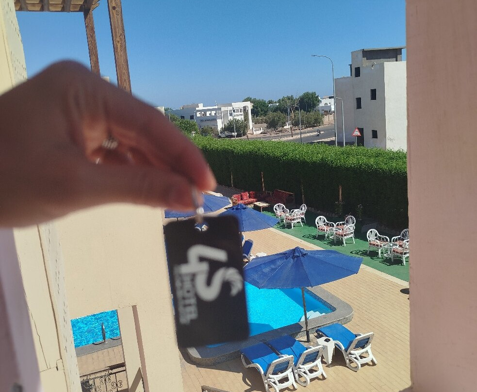 达哈布四星级酒店主图