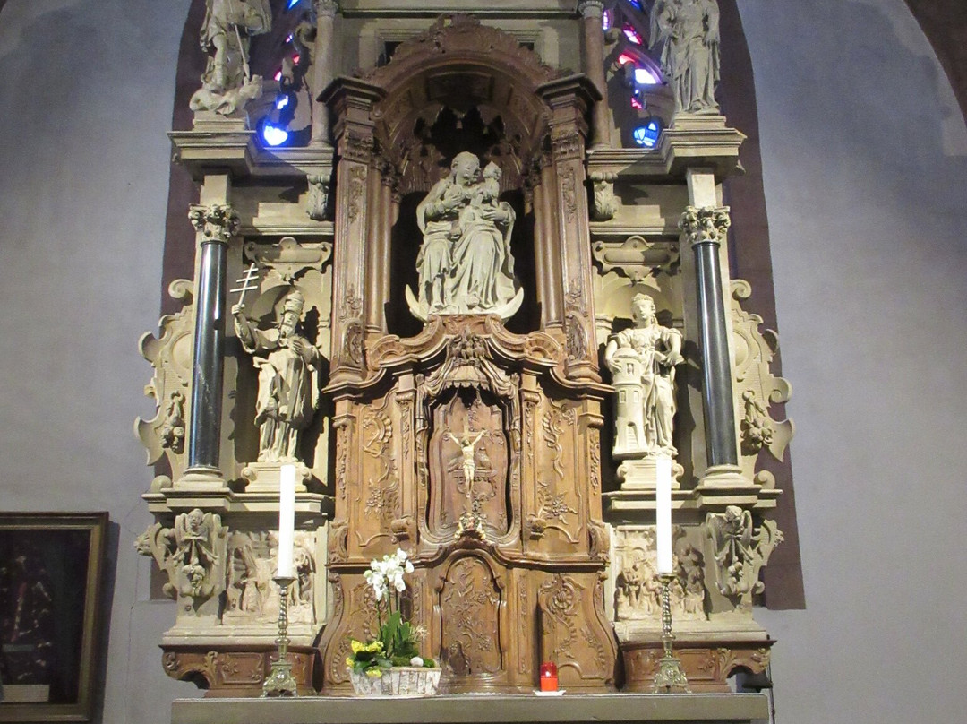 Trinitarian Church-维安登必去景点