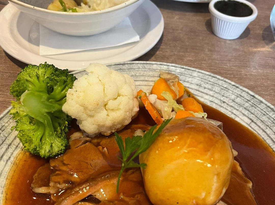 The Kings Head Hotel主图