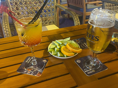 Moonlight Bar-卡尔坎必去景点