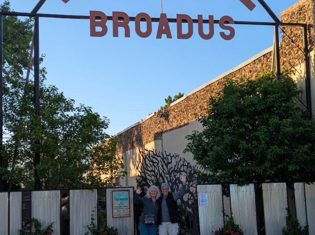 Sagebrush Inn & Suites主图