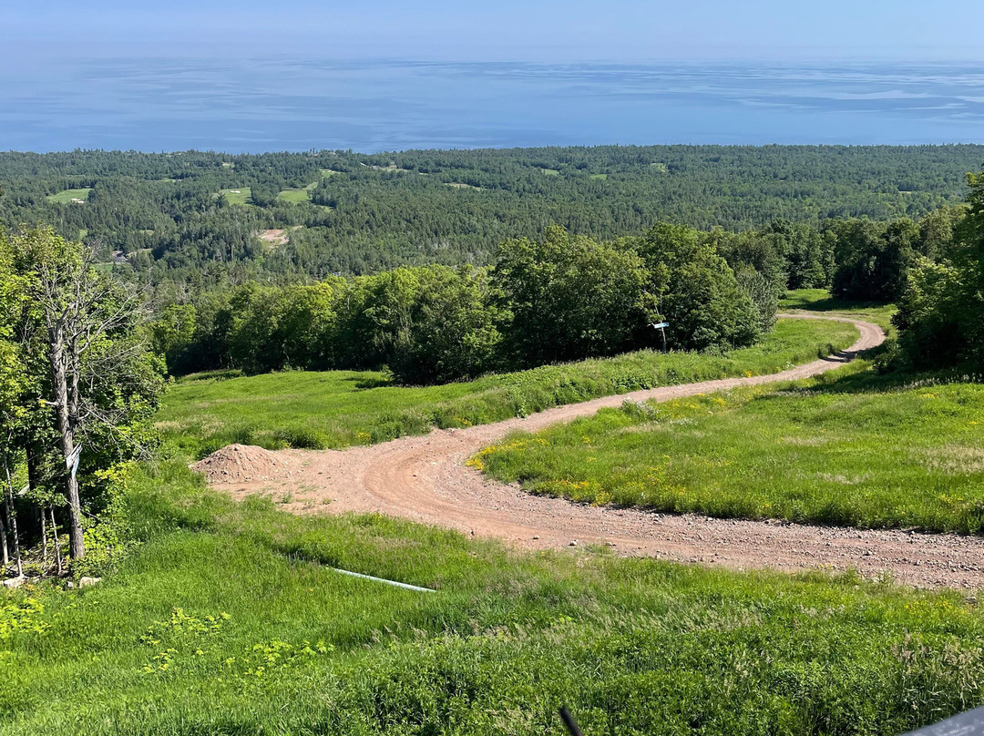 Caribou Highlands Lodge主图