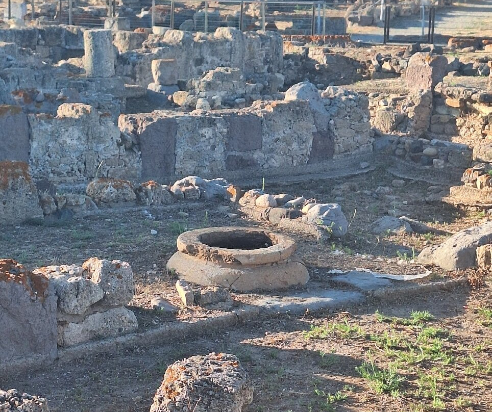 Parco Archeologico Di Nora-普拉必去景点