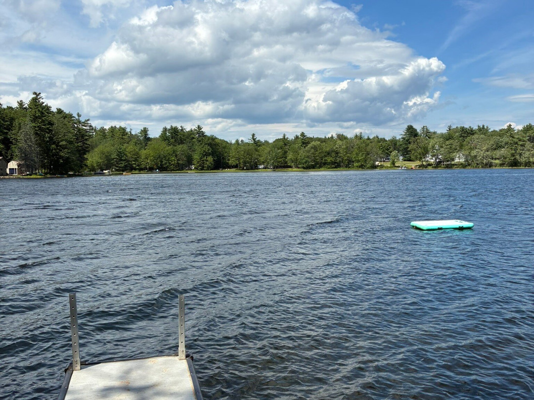 Lake Shore Farm主图