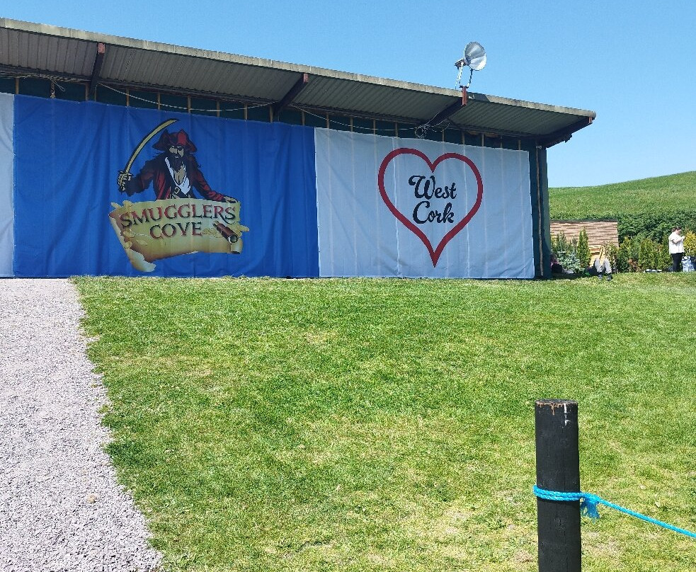 Smuggler’s Cove Adventure Centre-Rosscarbery必去景点