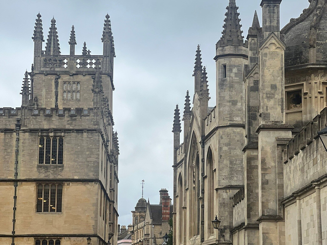 Gulliver's Guides-牛津必去景点