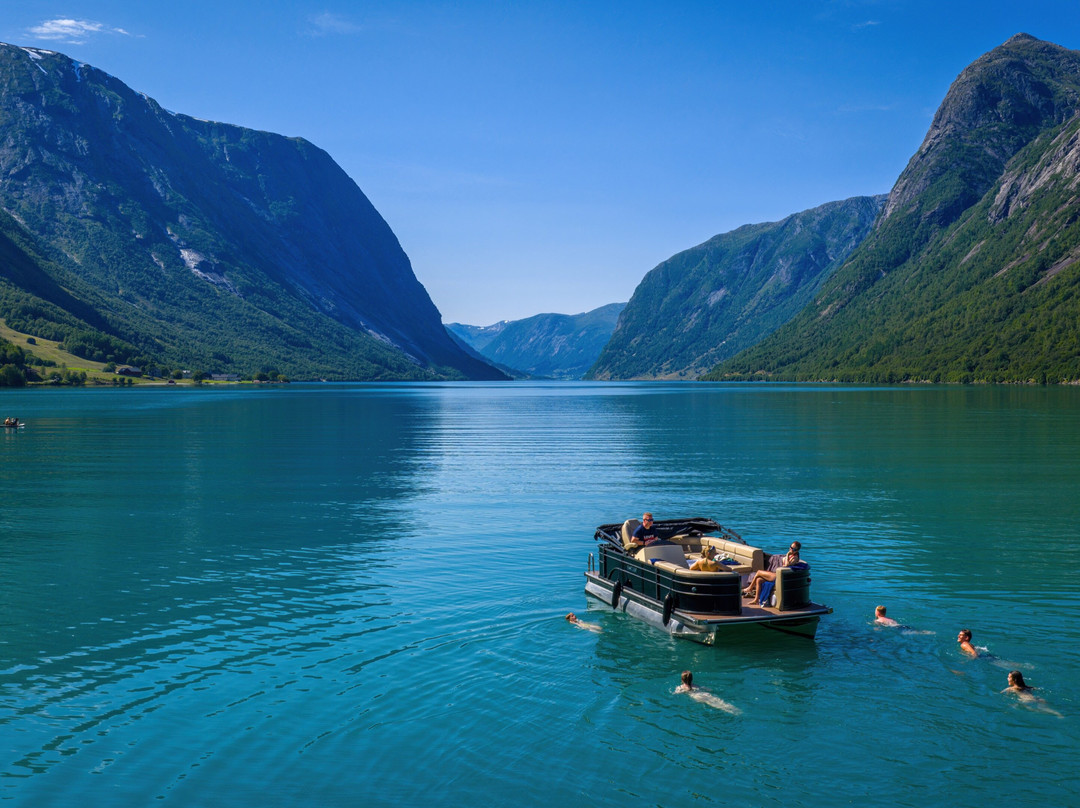 Jølster Boat Tours
