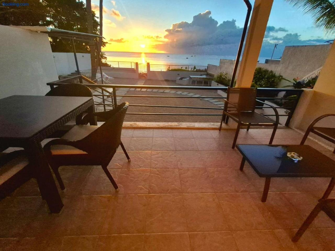 沙马雷勒酒店住宿-Baywatch Apartment
