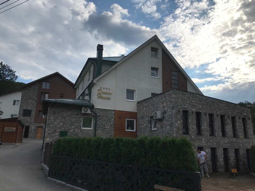 Dream House Hotel主图