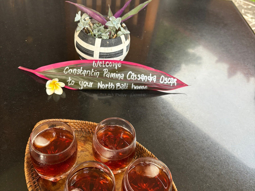 Kubu Kusuma Guest House Lovina主图