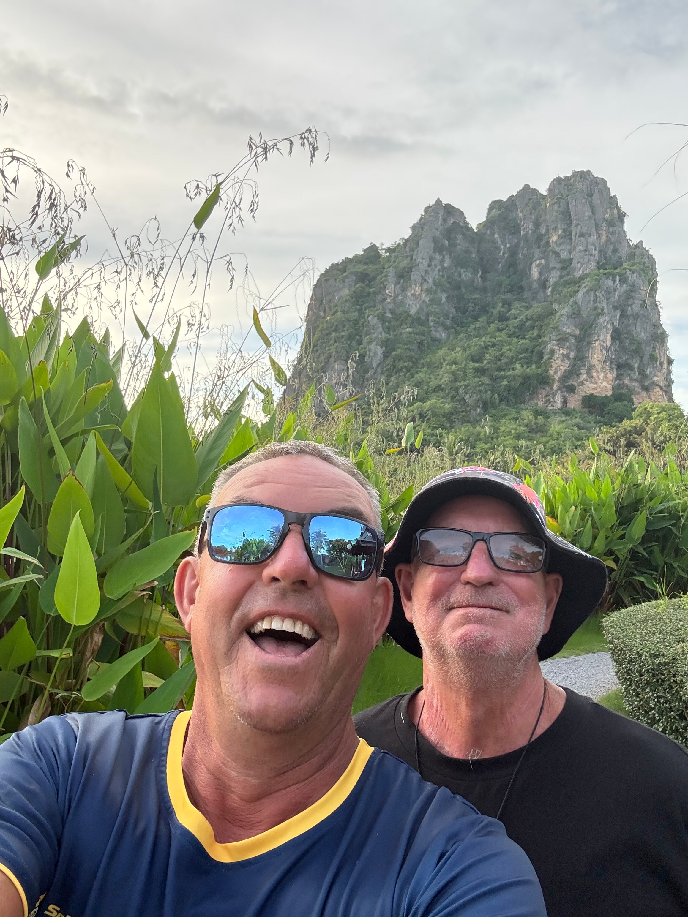 Jurassic Mountain Resort-官方