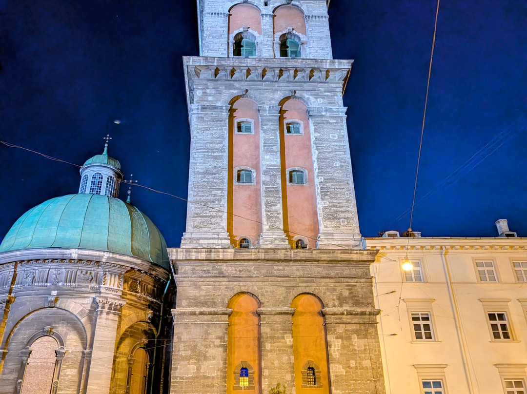 Dormition Church, Korniakt Tower-利沃夫必去景点