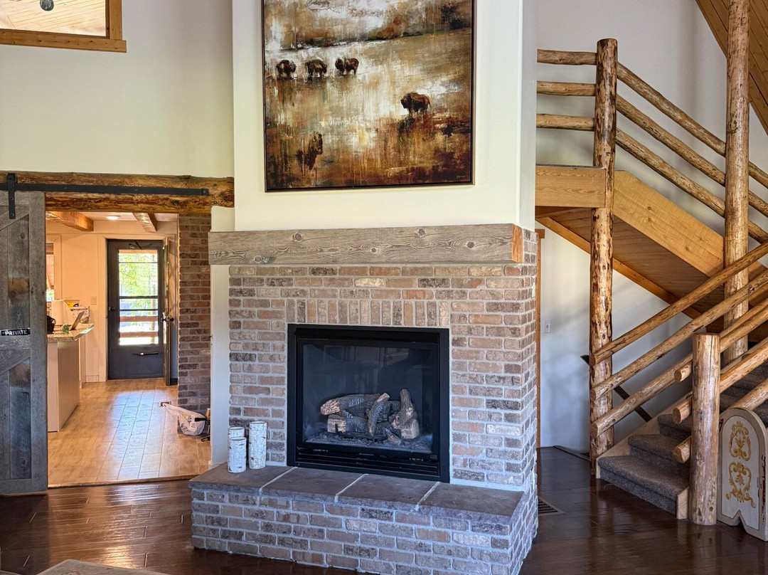 Fin and Feather Inn主图