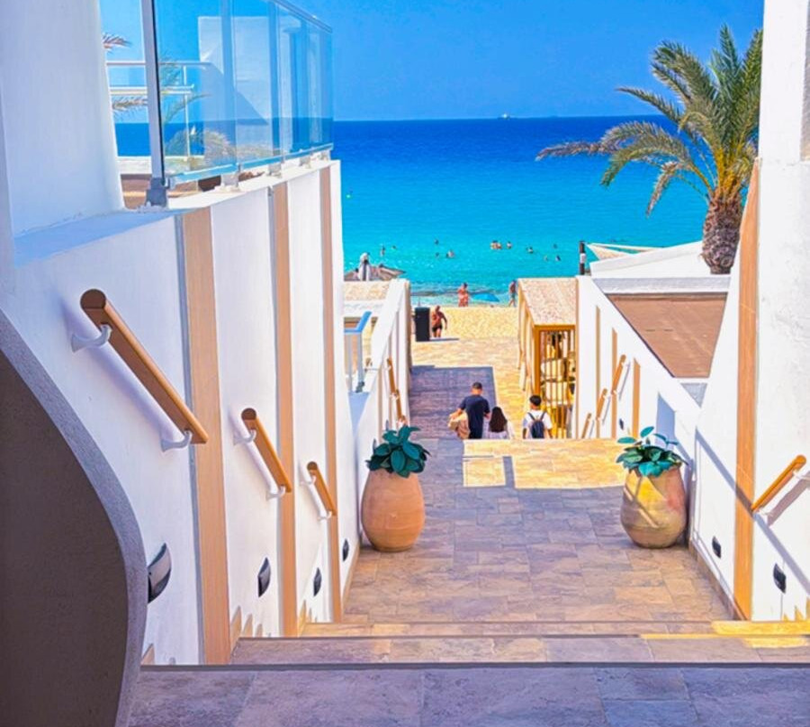 RIU 拉莫拉酒店主图