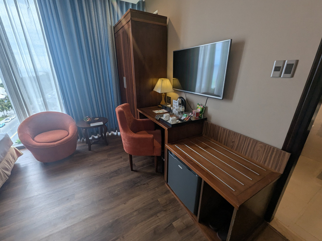 Yarra Ocean Suites Danang主图