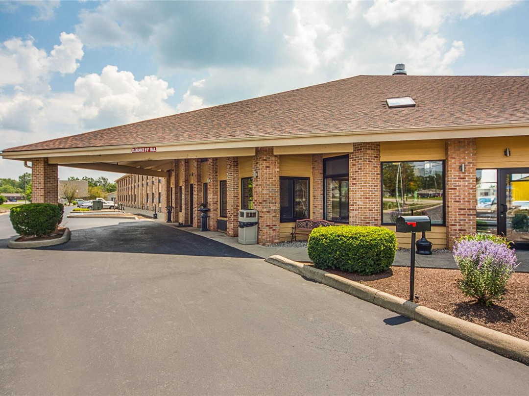 Bluffton酒店住宿-Quality Inn Decatur Near US-224