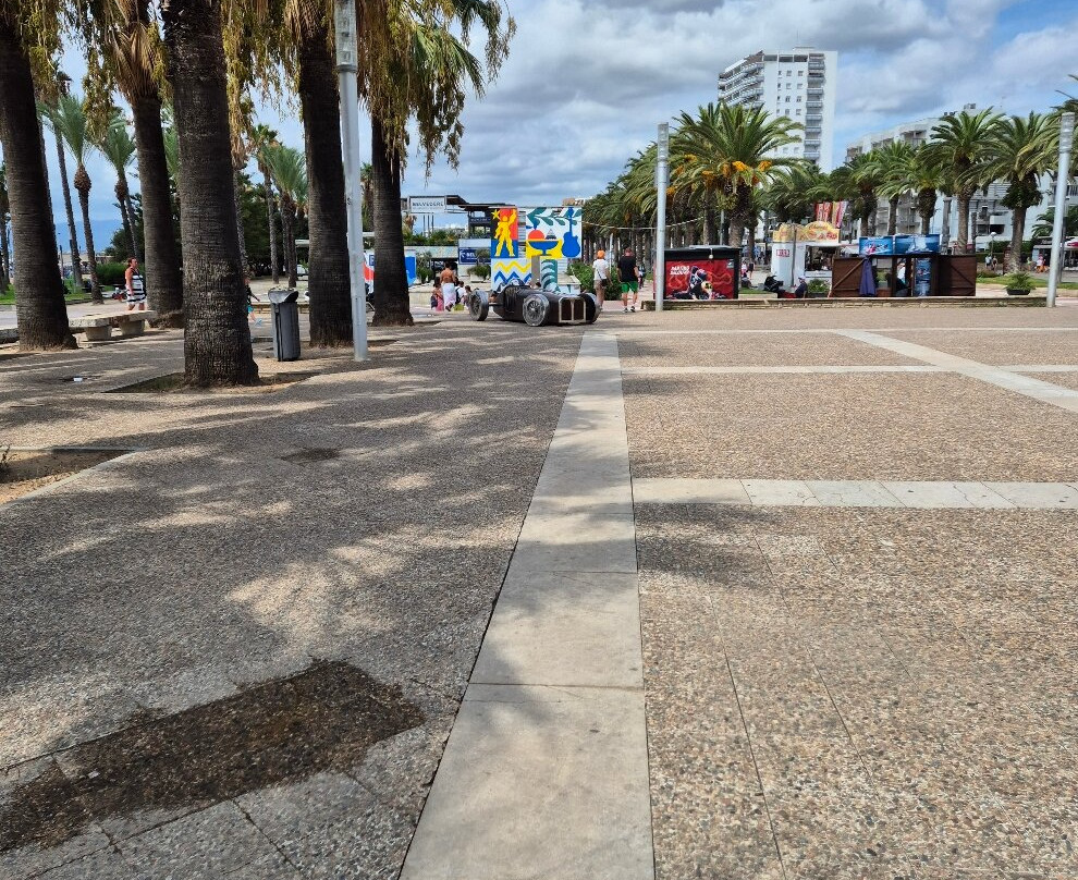 Paseo Maritimo-萨洛必去景点
