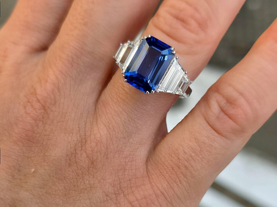 Poniros-费拉必去景点