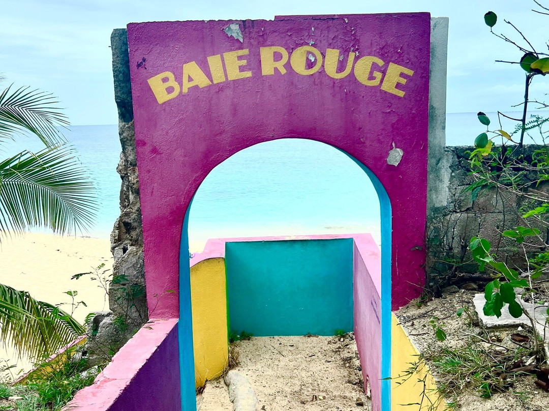 Baie Rouge-圣马丁岛必去景点