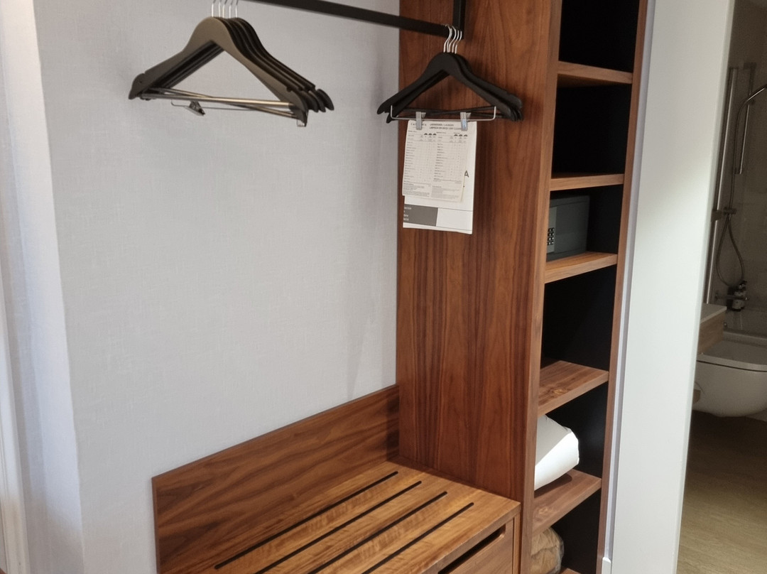 加泰罗尼亚支柱酒店主图