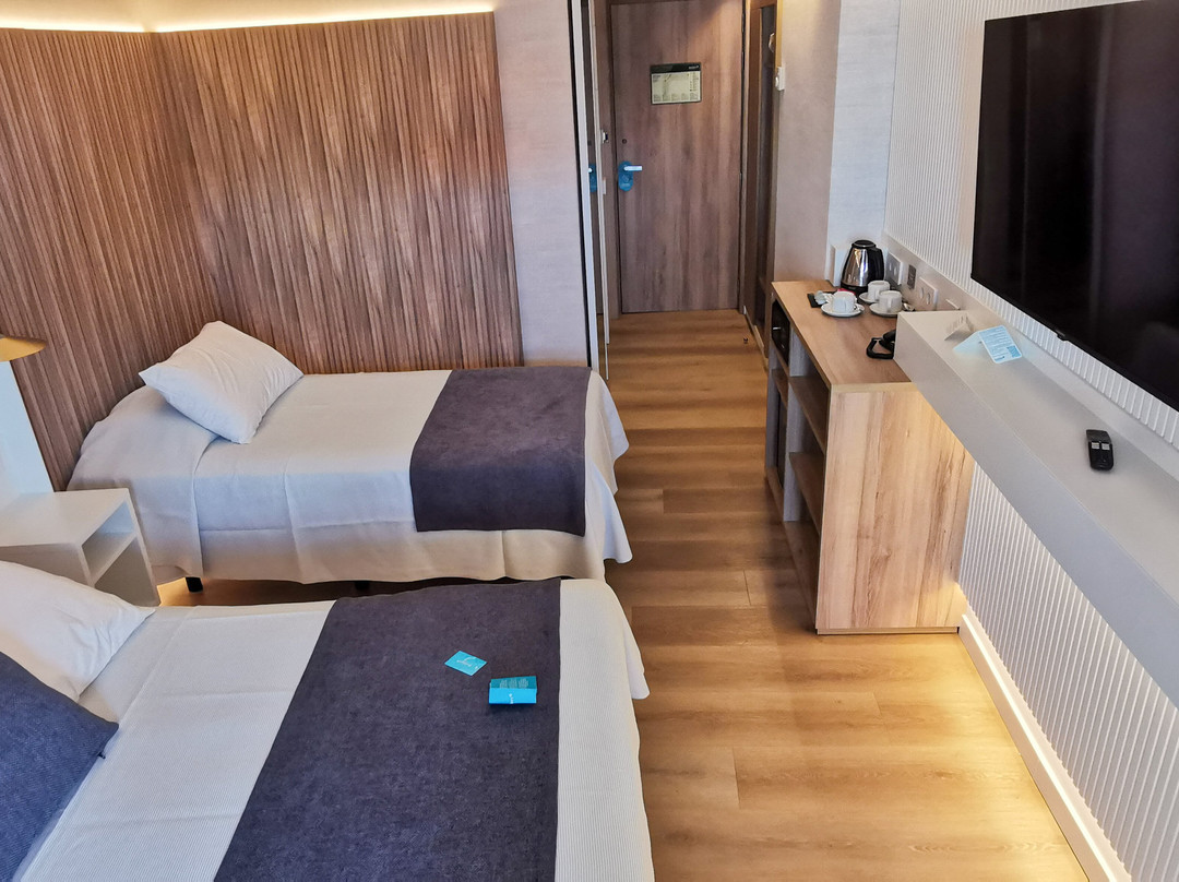 Golden Port Salou & Spa主图