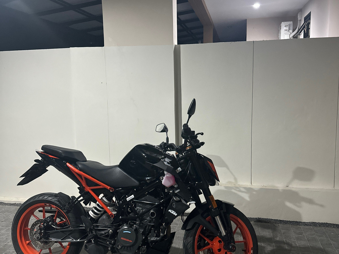 Customgarage-普吉镇必去景点
