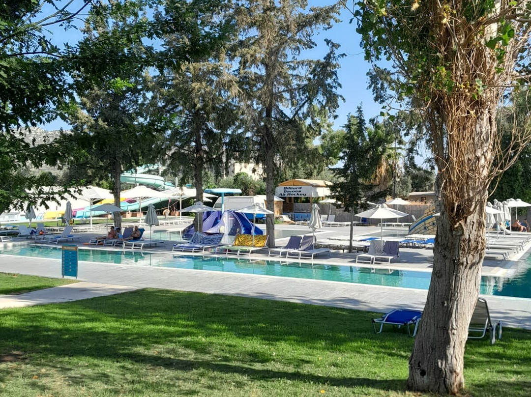 Blue Sea Holiday Village主图