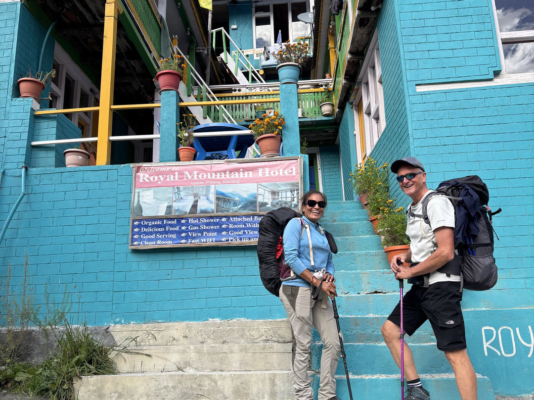 Durga Female Trekking Guide-博卡拉必去景点