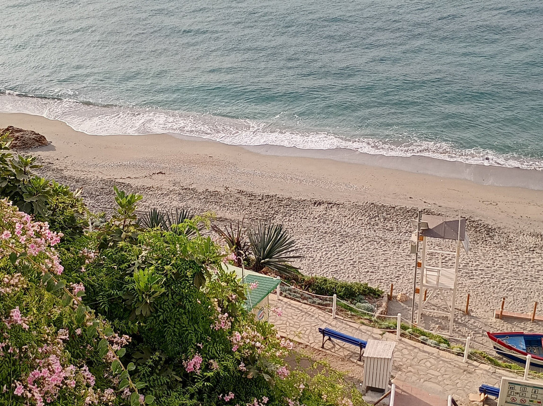 Playa Carabeo-内尔哈必去景点