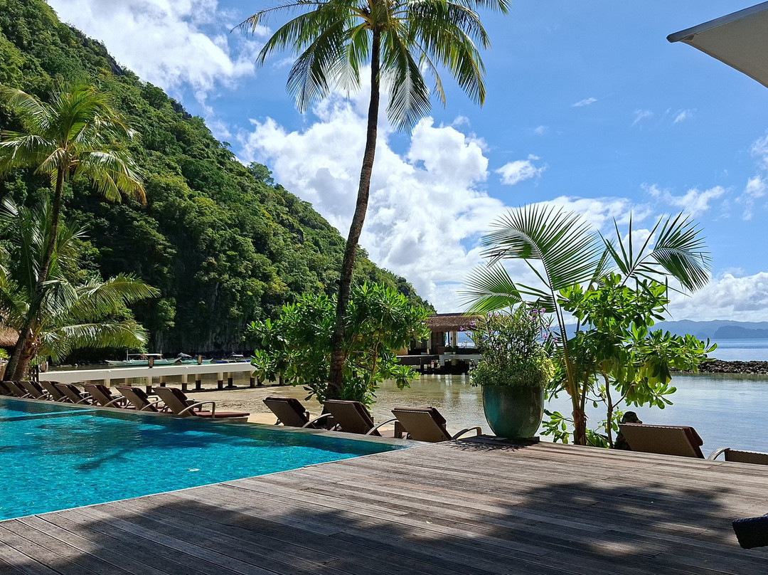 米尼洛岛爱妮岛度假酒店主图