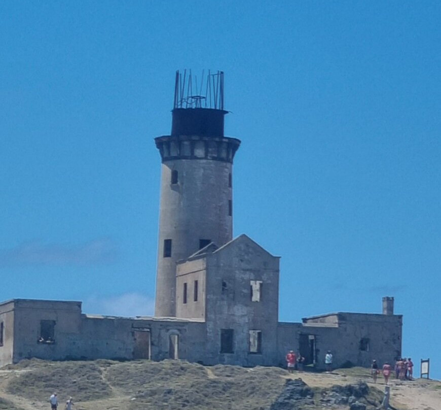 La Criee Ltee boat tours-蓝湾必去景点