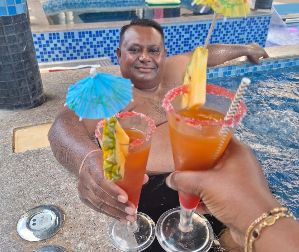 Blue Rawal Tourist Residence