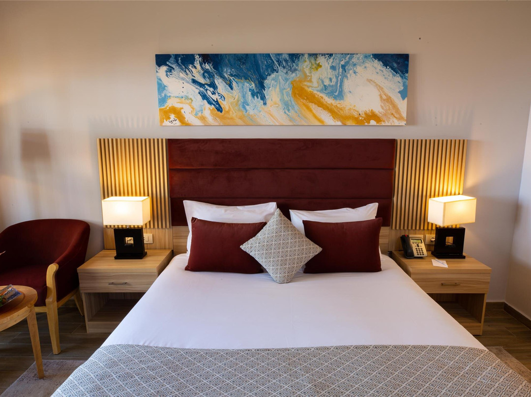 Stella Beach Resort & Spa