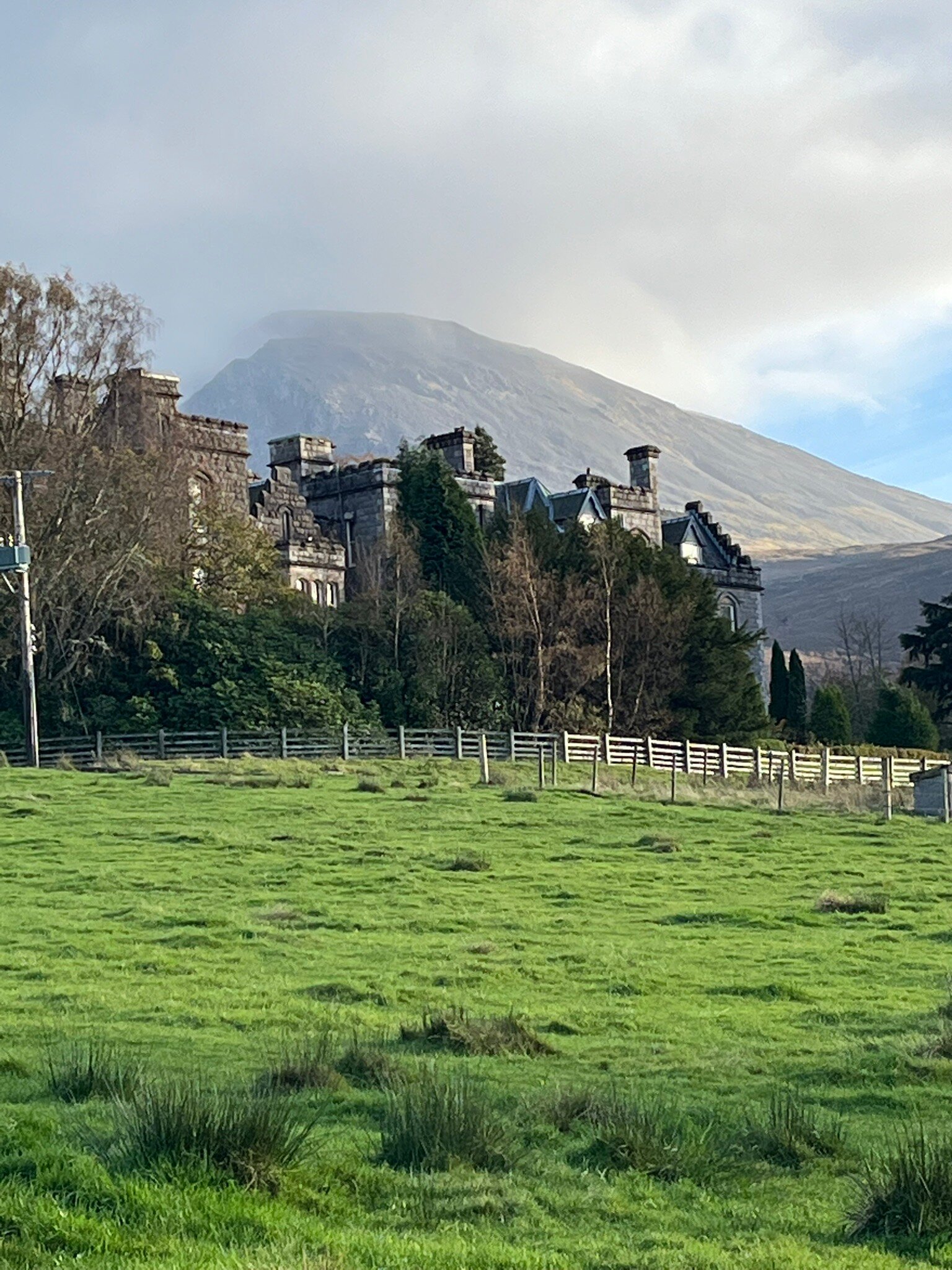 英威尔洛奇城堡酒店-官方