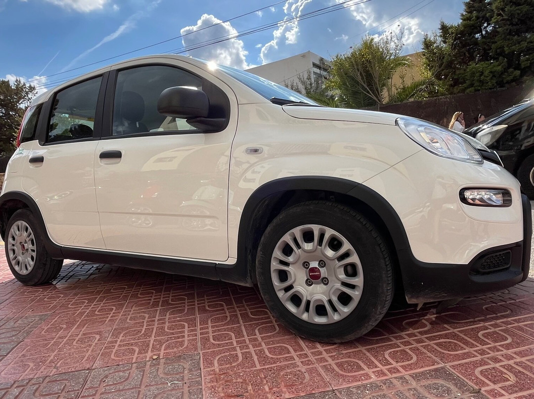 A. Turbo Rent a Car-圣安东尼德波特曼尼必去景点