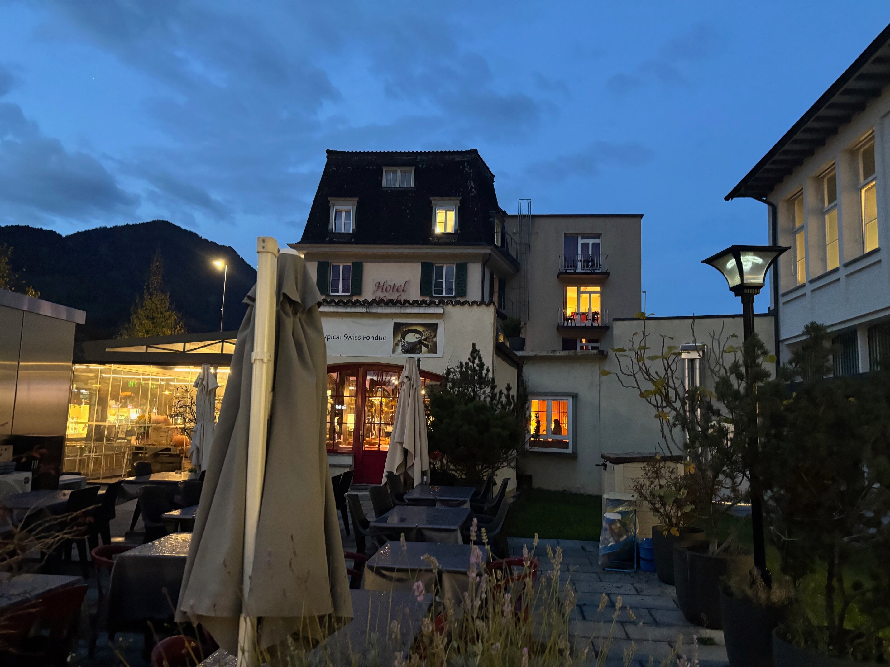 克雷布斯酒店-官方