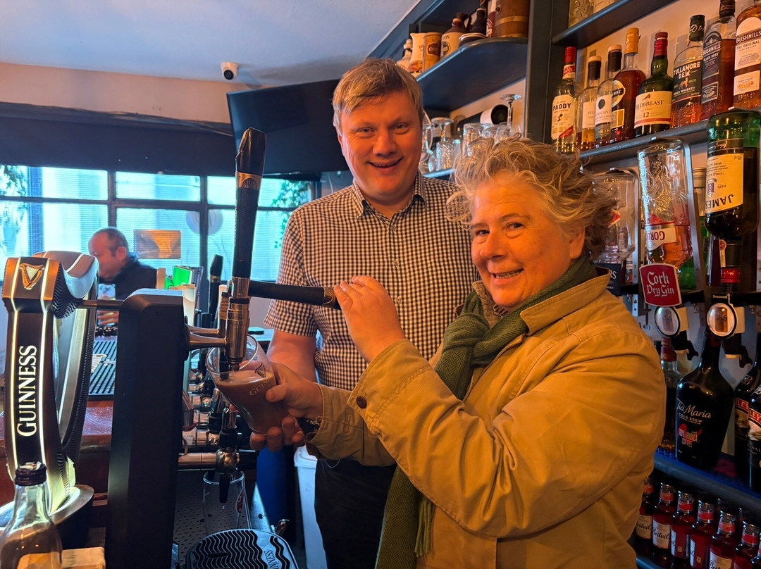 Mcdonnells Bar & Undertakers-Belmullet必去景点