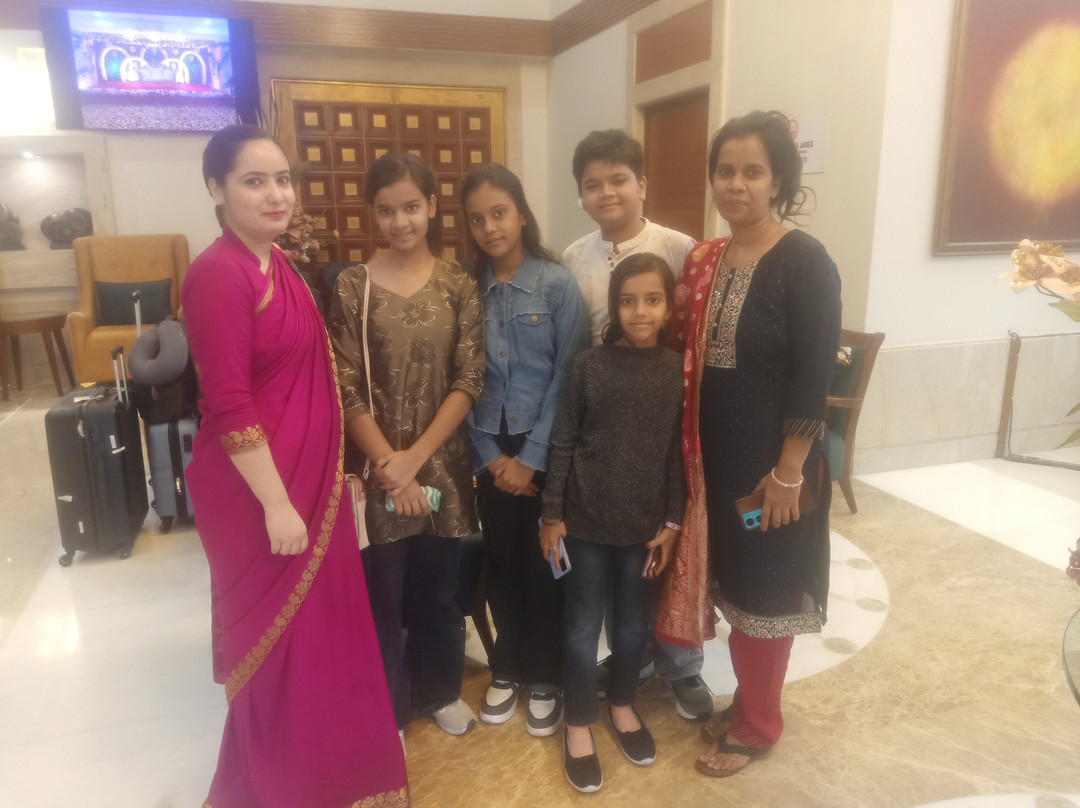 克拉西克财富酒店主图