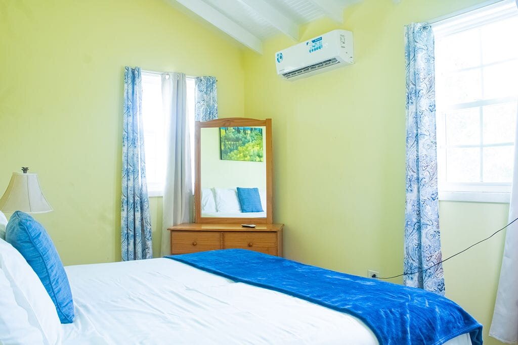 Paige Pond Country Inn-客卧